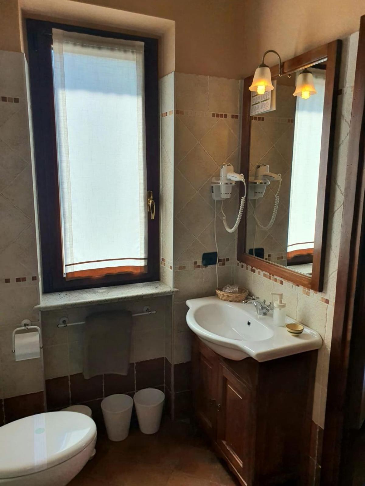 Agriturismo Cascina L'Arche Santo Stefano Belbo Eksteriør bilde
