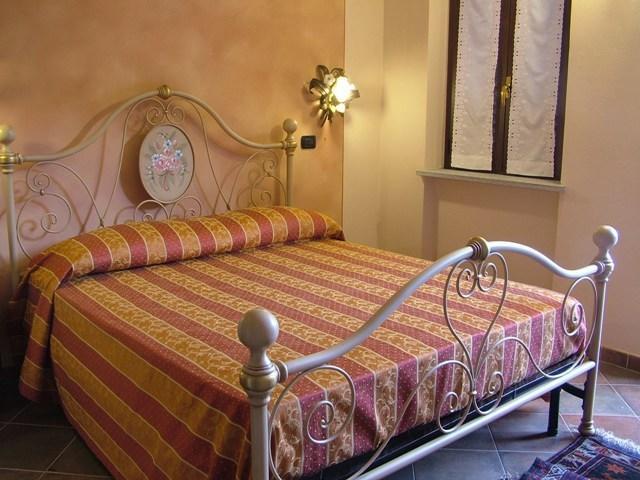 Agriturismo Cascina L'Arche Santo Stefano Belbo Rom bilde
