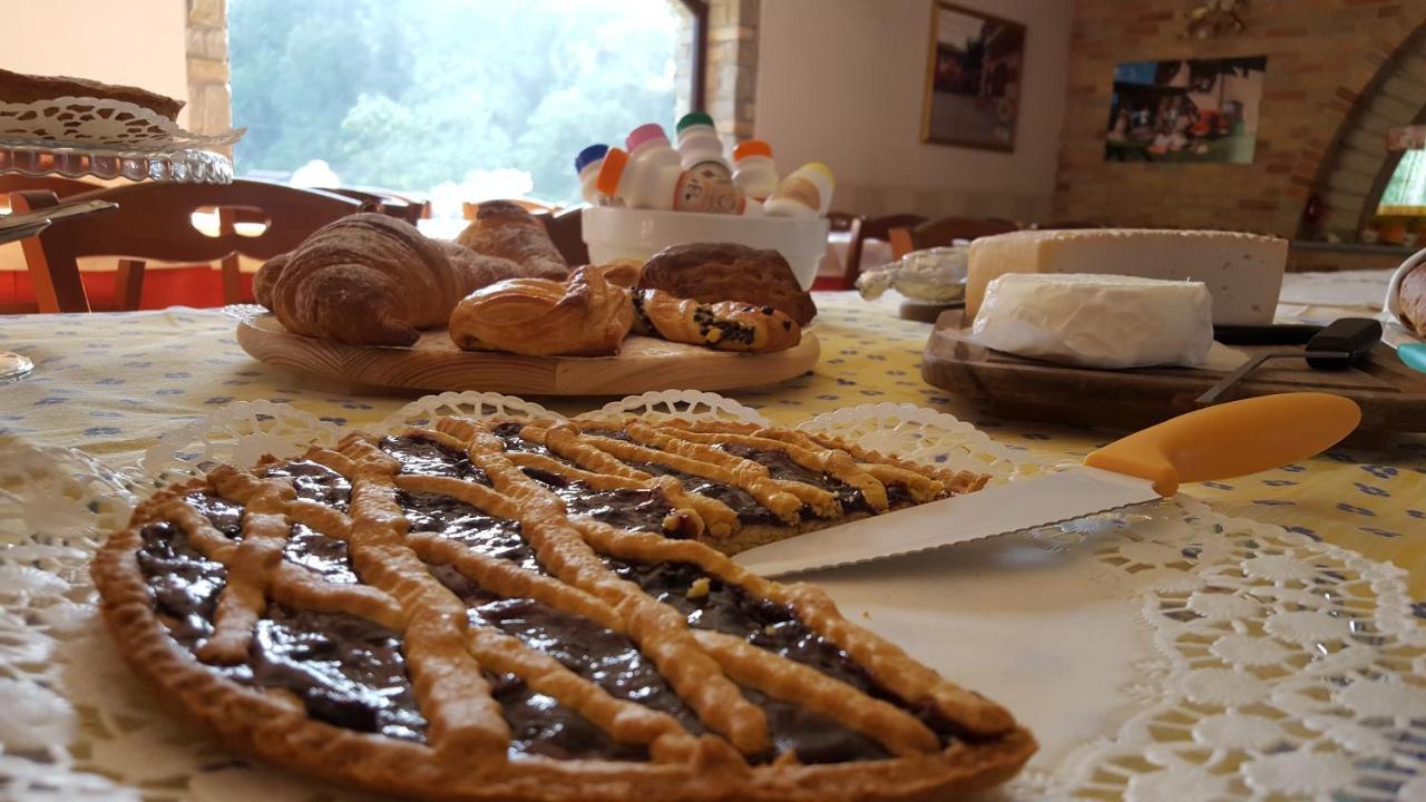 Agriturismo Cascina L'Arche Santo Stefano Belbo Eksteriør bilde